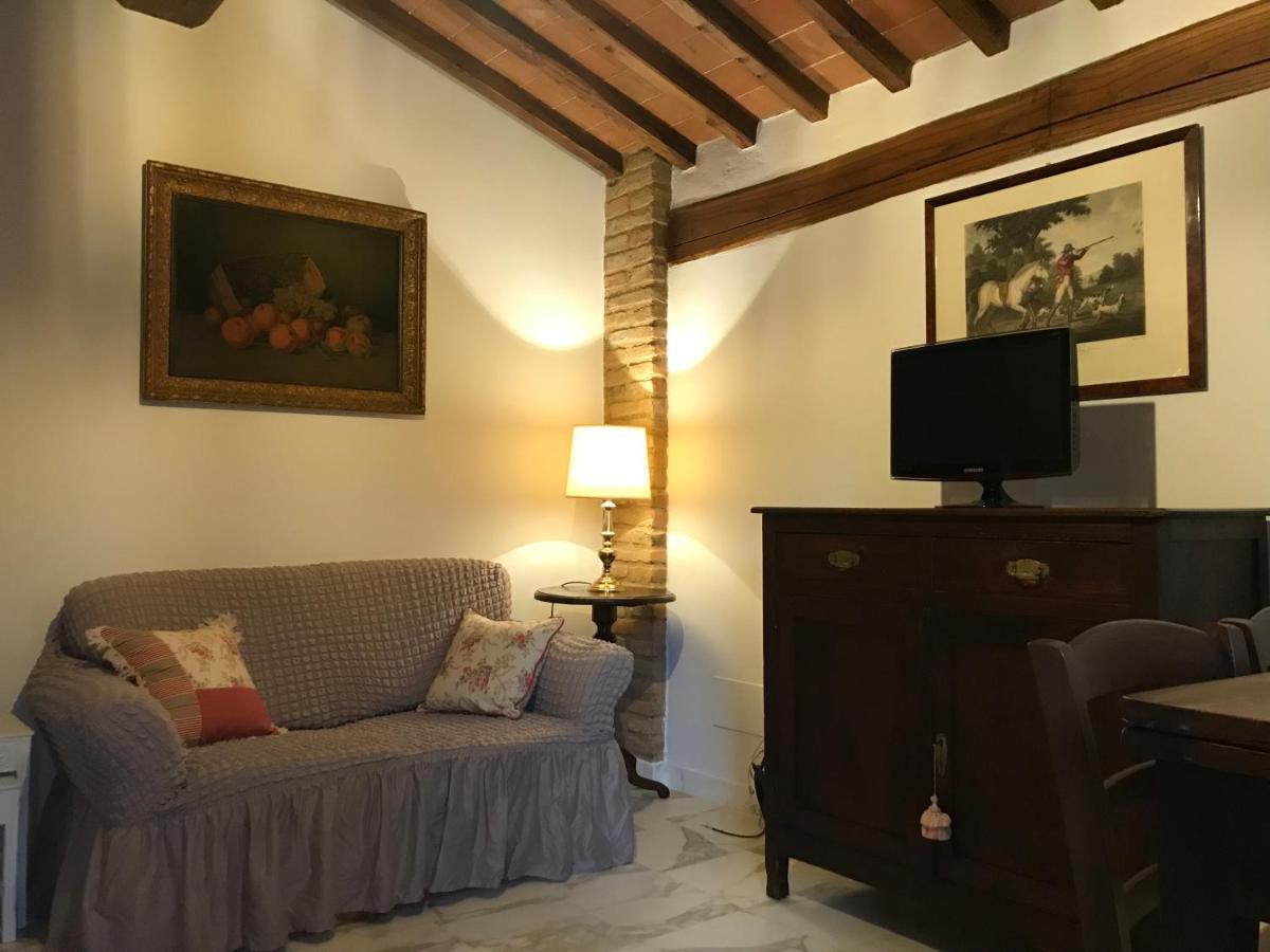 La Perla Tra Gli Ulivi Apartamento Siena Exterior foto